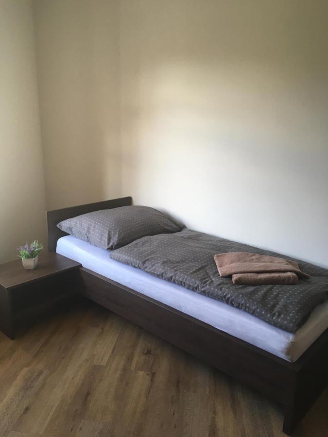 Penzion A Pivnice Varna Velká Bystřice 外观 照片