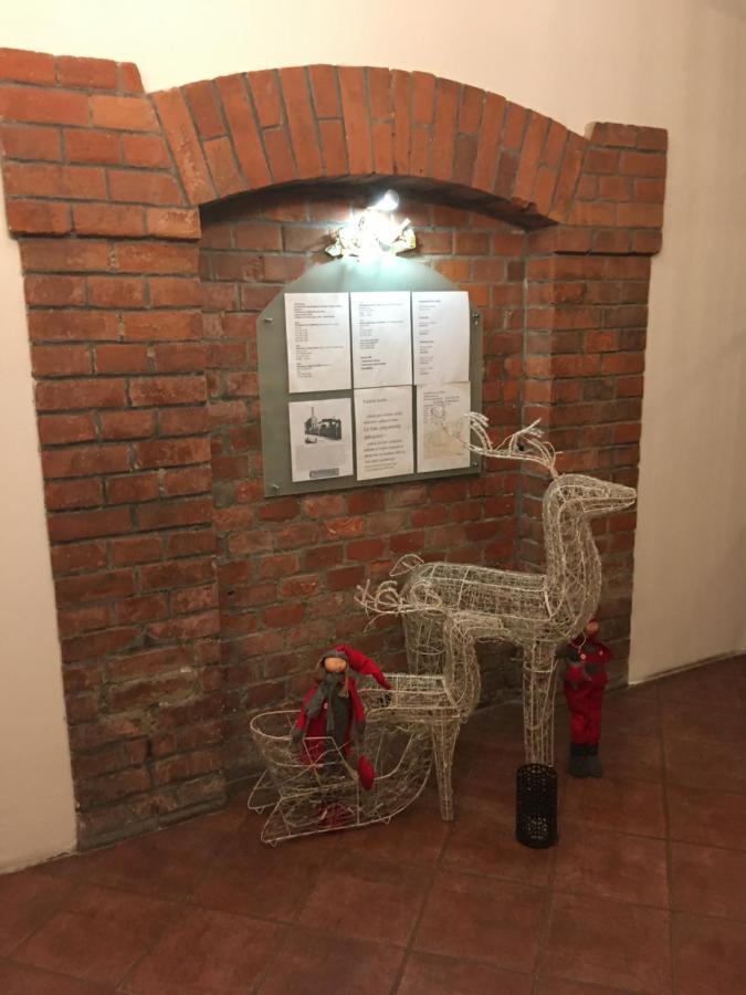 Penzion A Pivnice Varna Velká Bystřice 外观 照片