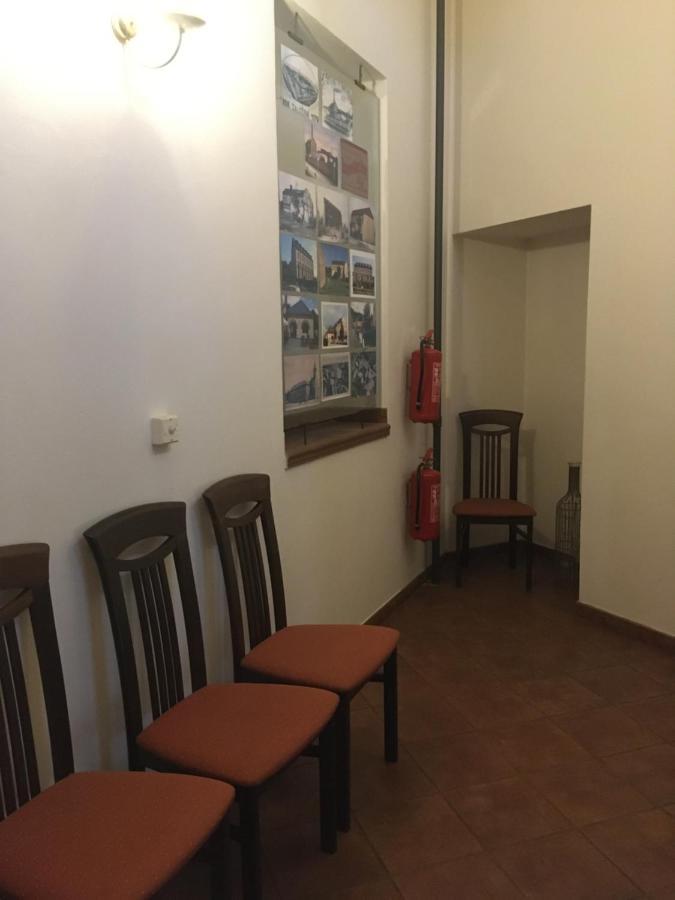 Penzion A Pivnice Varna Velká Bystřice 外观 照片