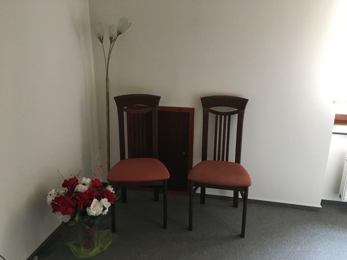 Penzion A Pivnice Varna Velká Bystřice 外观 照片
